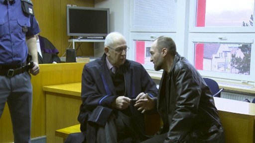 Havlíčkobrodský kněz, obžalovaný mimo jiné ze znásilňování a zneužití nezletilé dívky, zůstává ve vazbě.