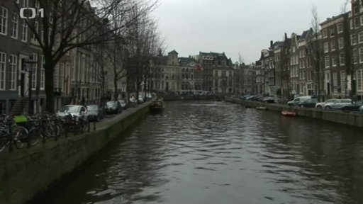 Kanály v Amsterdamu