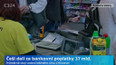 Češi dali za bankovní poplatky 37 mld.