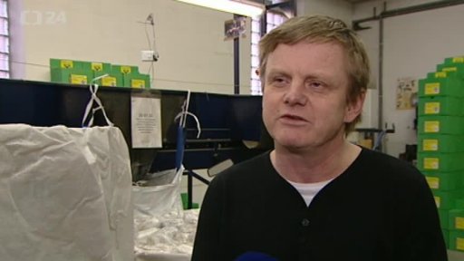 Vzácné kovy z recyklovaných baterií