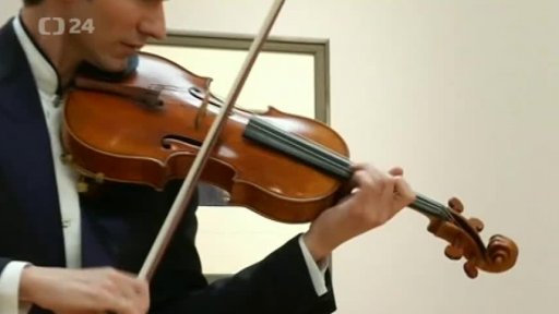 USA: dražba vzácných stradivárek