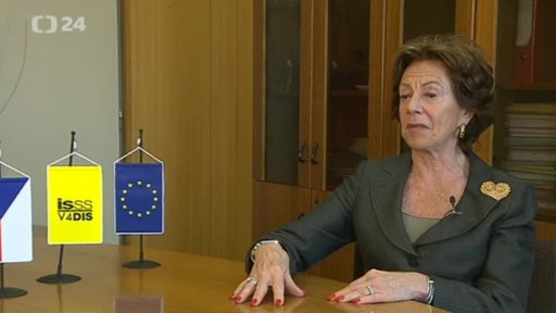 EU: konec roamingových poplatků projde