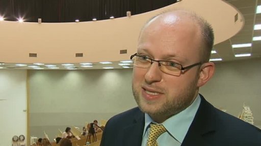 Středoškoláci se učí o penězích