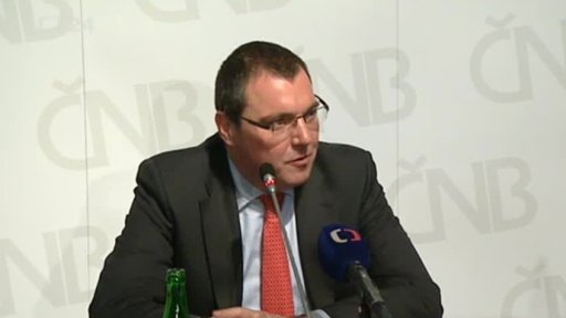 Úrokové sazby i intervence beze změn