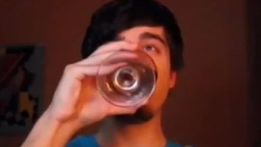 Nelítostný hazard se životy online