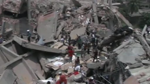 Otazníky nad smrtí ve zřícené textilce