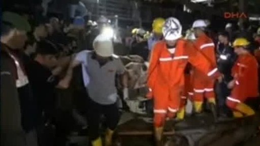 Tragédie zasypaných tureckých horníků + rozhovor s M. Štemberkou