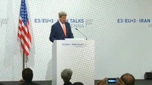 Izrael souhlasí s příměřím v Gaze + rozhovory s E. Erbenovou a M. Roukou