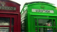 Britské telefonní budky zezelenaly