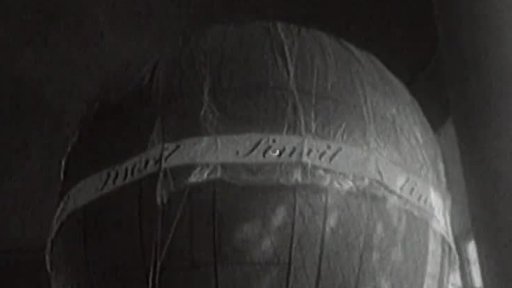 Balon místo lešení (1956)