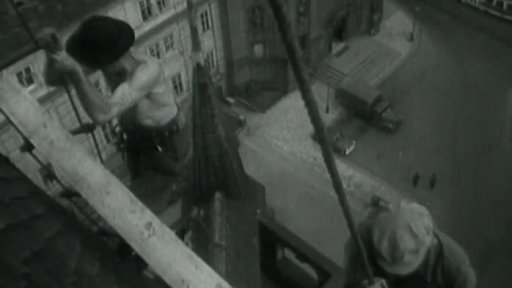 Oprava štítu Mostecké věže (1960)