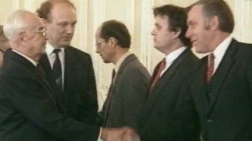 Nový předseda vlády (1989)