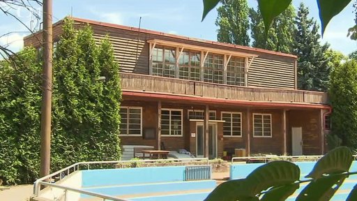 Klubovna LTC a hotel Axa památkami