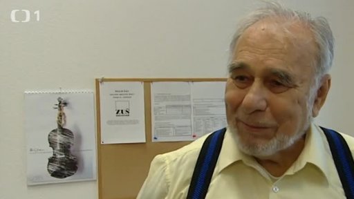 Senioři chodí na ZUŠ