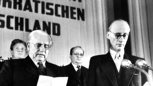 Historik Tůma: Stalin NDR založil, Gorbačov ji zrušil