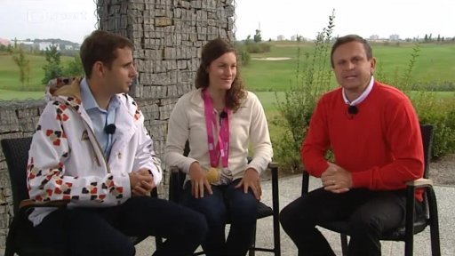 Hosté magazínu: Barbora Průdková a Tomáš Houska