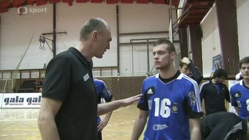 Příběh: o roli hrajícího trenéra