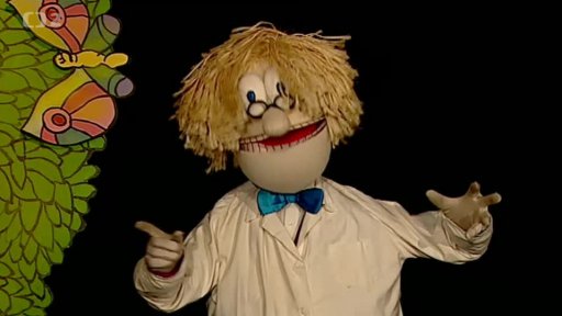 Hary rozluštil záhadu o tom, co bylo dřív: slepice a nebo vejce?