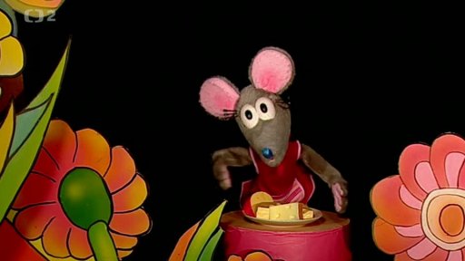 Tryskýýý neví, jaký dát Fámule dáreček k svátku ...