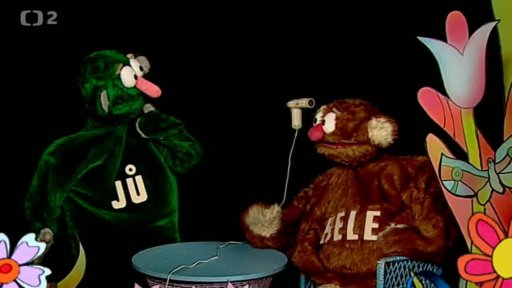 Jů a Hele se fénují – chtějí letní teplíčko na podzim, Muf jim závidí