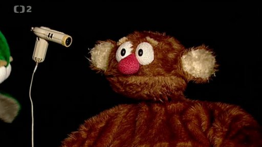 Muf vypne jůhelákům fén.Žádné léto, je podzim a basta! Hele souhlasí.