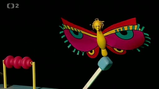 Pip vyměnil sobě a Otylce těla, chtěl být motýlem. Při pokusu vše vrátit, proměnil oba na sklenice kompotu.