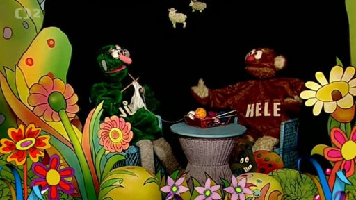 Jů plete ovečky do pohádky, Hele se diví.