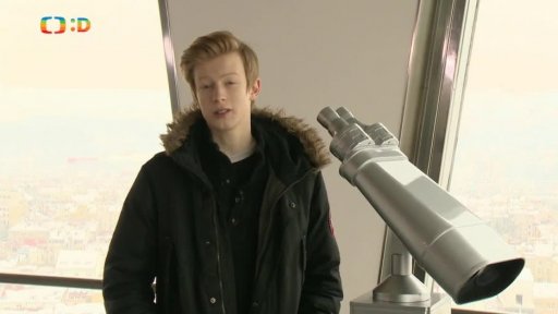 Adam uvádí Dé pětku