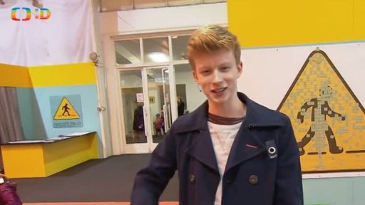 Adam uvádí hosta a klip