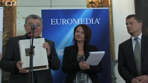 Bible Reynek předána do správných rukou