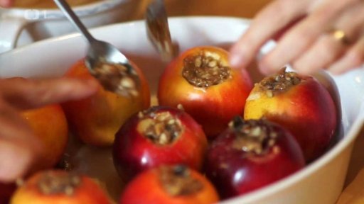 Pečená jablka se skořicí a medem