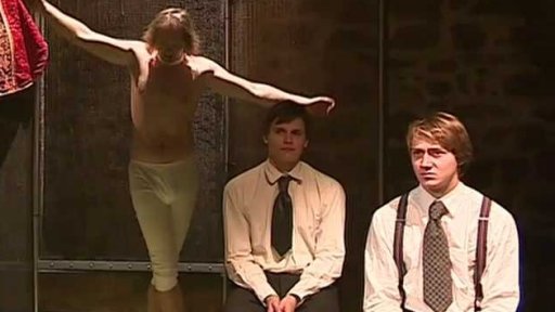 Farář Toufar na jevišti