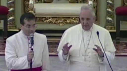 Papež zkrátil návštěvu Filipín