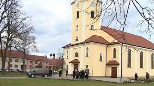 Uherský Brod týden po střelbě