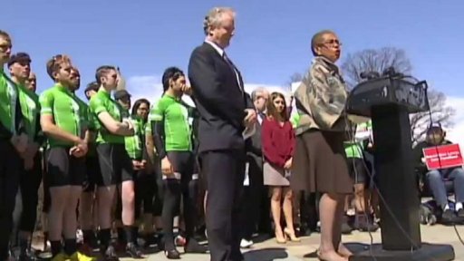 Držení zbraní v USA