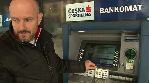 Čtečky kopírují data z karet