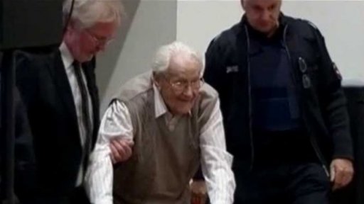 Dozorce z Osvětimi před soudem