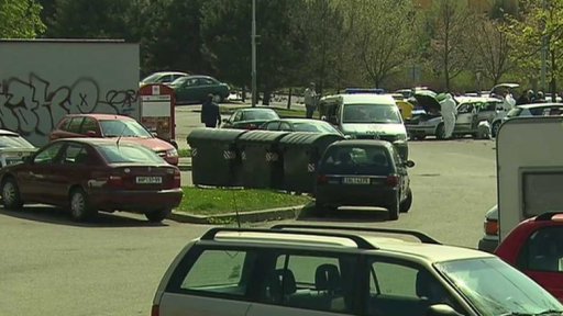 Výbuch bomby v autě