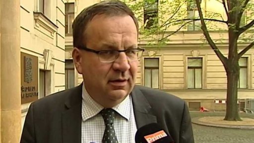 Jednání tripartity