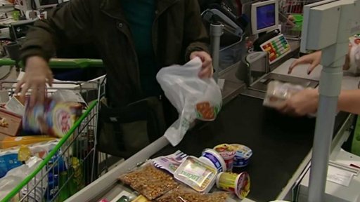 Europoslanci o omezení spotřeby igelitových tašek