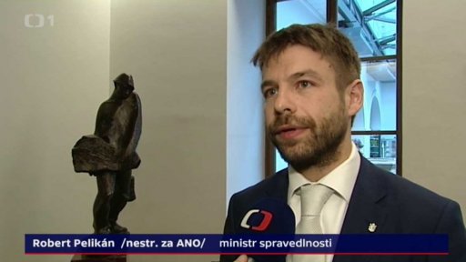 Dorovnávání platů soudců