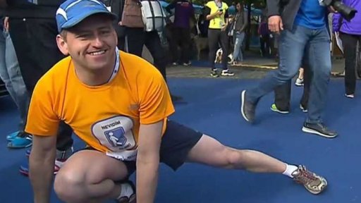 Tisíce běžců v centru Prahy