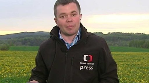 Do Česka se od západu blíží silné bouřky