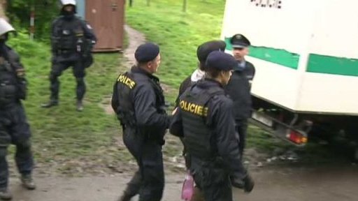 Prověrka zásahu proti squatterům