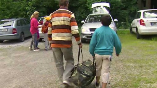 Stěhování dětí z jindřichohradeckého Klokánku