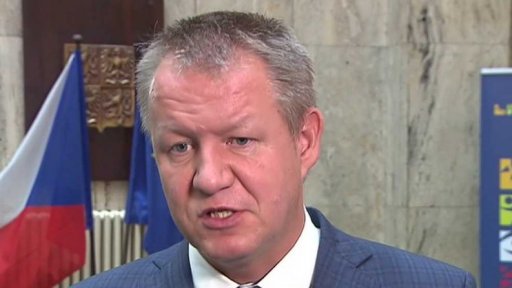 Růst platů zdravotníků