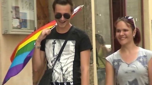 Průvod gayů a leseb