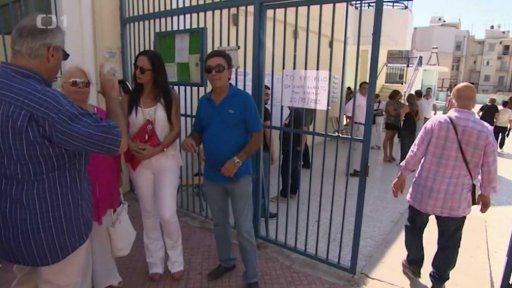 Nálada u volebních uren