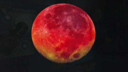 Unikátní pohled na Měsíc