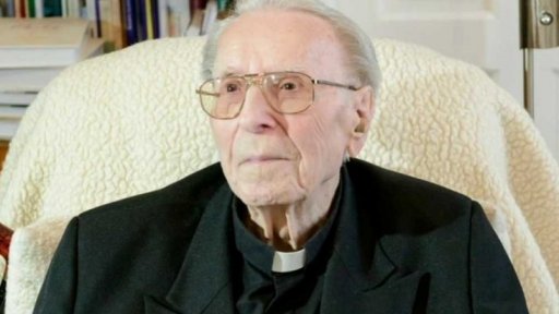 Zemřel kardinál Korec